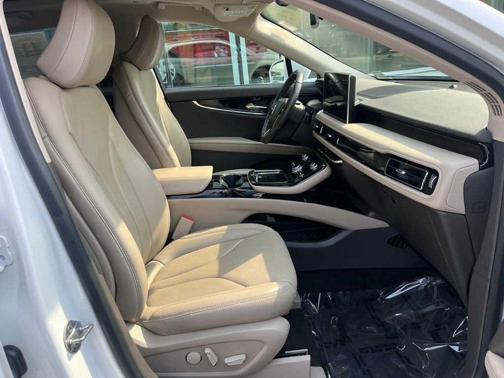 2021 Lincoln Nautilus Reserve AWD | Pano Roof | CarPlay/Android Auto | BLIS