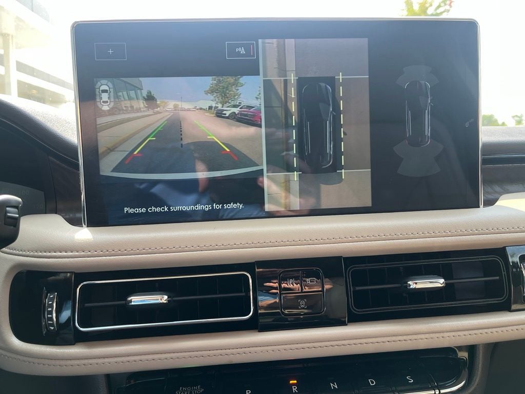 2021 Lincoln Nautilus Reserve AWD | Pano Roof | CarPlay/Android Auto | BLIS