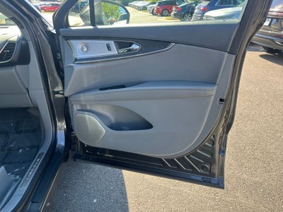 2019 Lincoln Nautilus Reserve AWD | Pano Roof | 360 Cam | BLIS | Ultimate Pkg