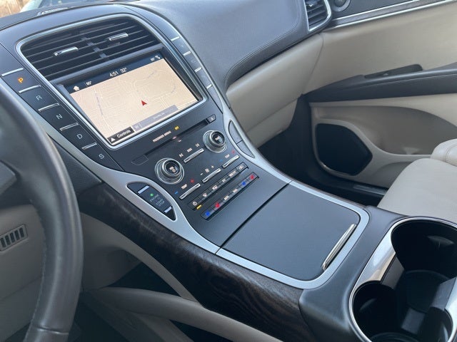 2016 Lincoln MKX Reserve AWD | Tech Pkg | Driver Assist Pkg | Climate Pkg