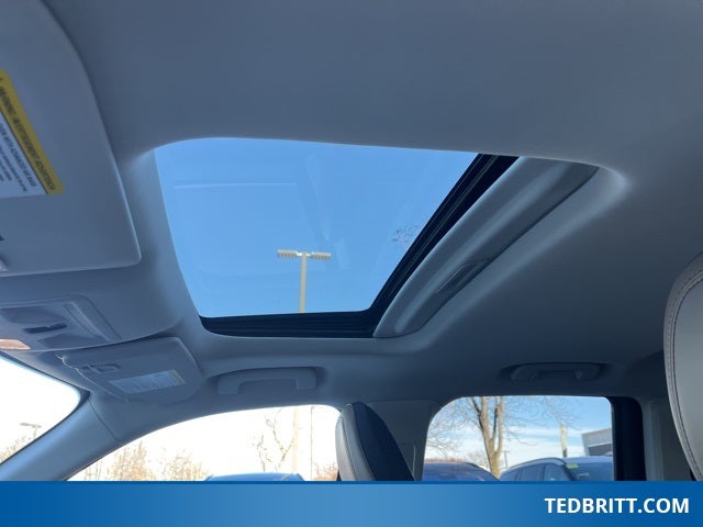 2025 Ford Maverick Lariat AWD | Nav | 4K Tow Pkg | Moonroof | Tonneau Cover