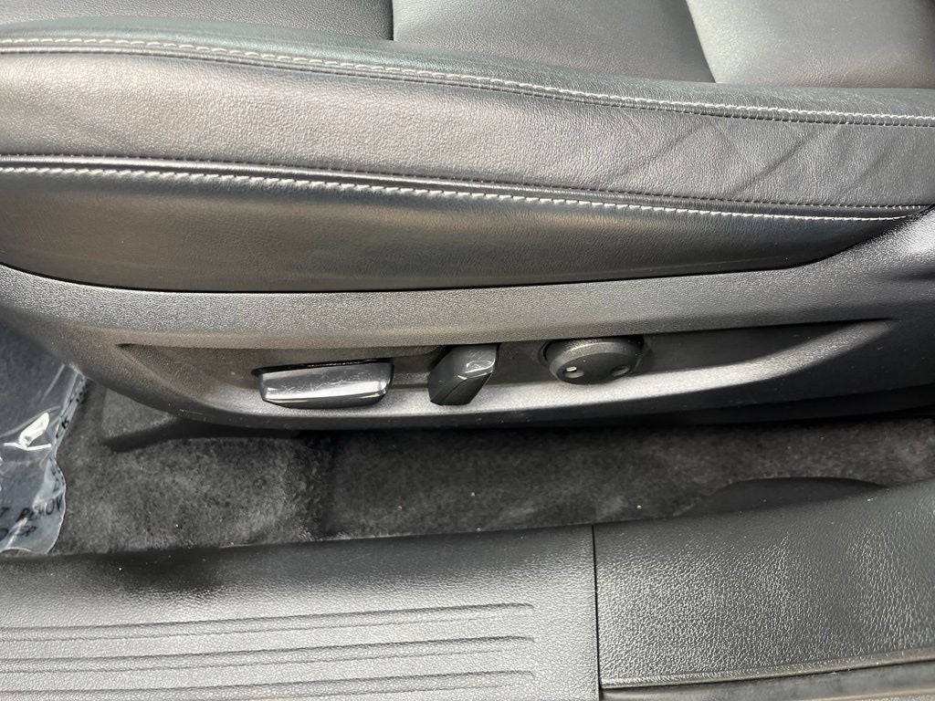2020 INFINITI QX50 ESSENTIAL AWD | Pano Roof | CarPlay/Android Auto | BLIS