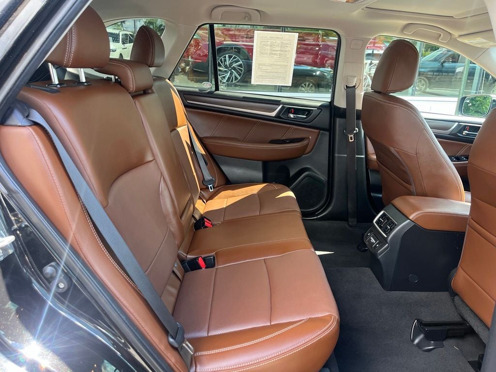 2018 Subaru Outback 2.5i Touring AWD | Moonroof | BLIS | Adaptive Cruise