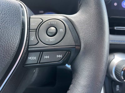 2024 Toyota RAV4 Hybrid XSE AWD | Pano Roof | 360 Cam | BLIS | Tech Pkg