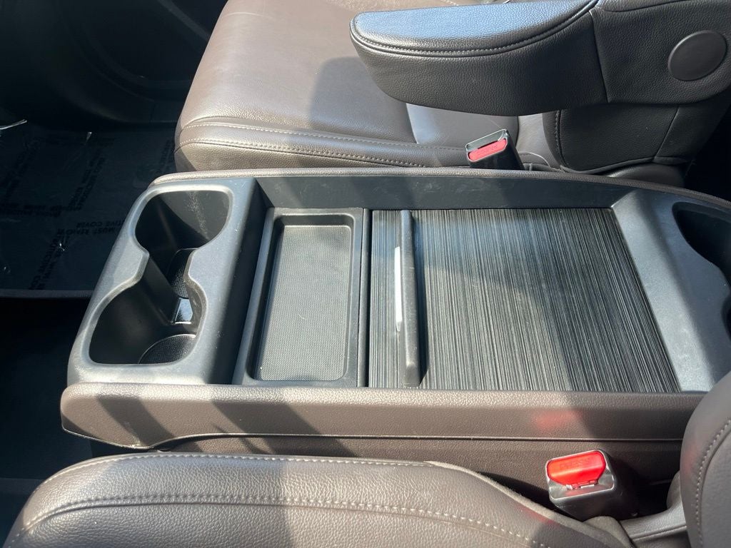 2020 Honda Odyssey Touring | Pano Roof | BLIS | Rear Entertainment