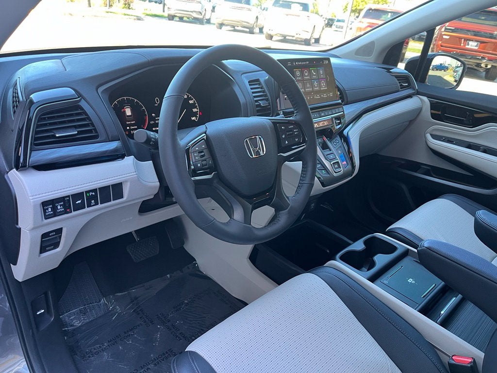 2026 Honda Odyssey Elite | Moonroof | Htd/Vent Seats | LKAS | BLIS