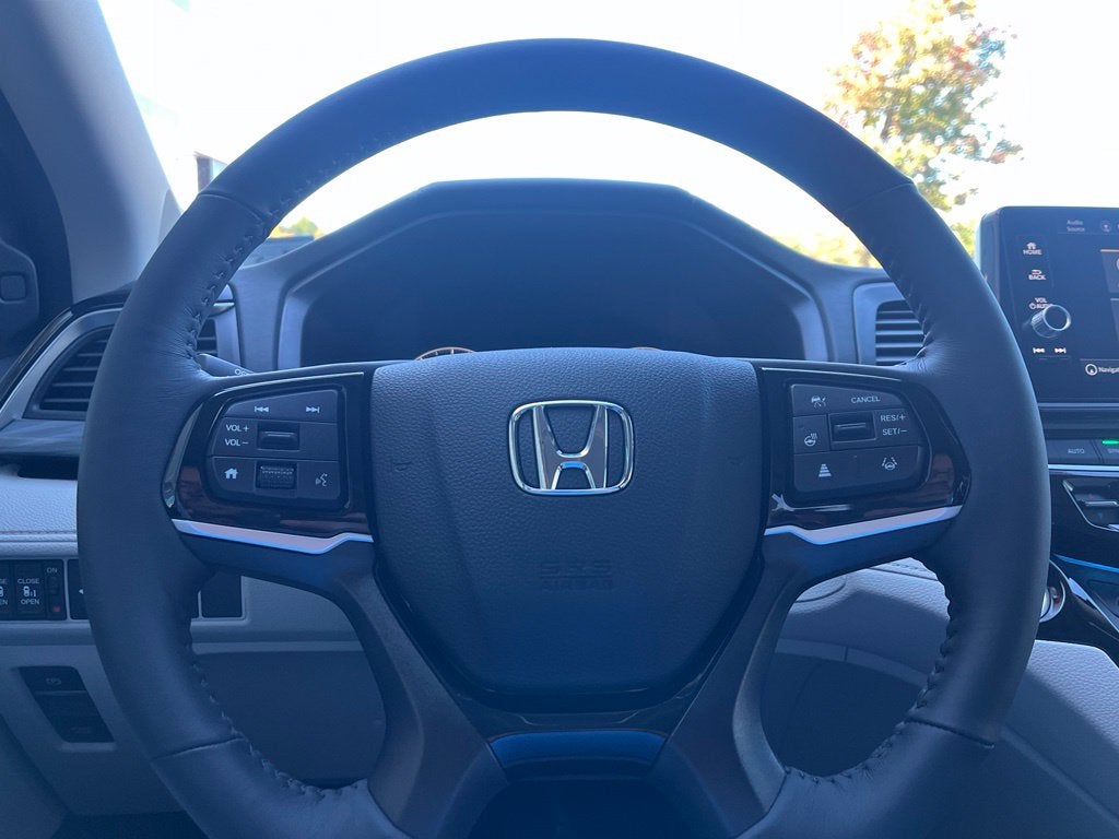 2026 Honda Odyssey Elite | Moonroof | Htd/Vent Seats | LKAS | BLIS
