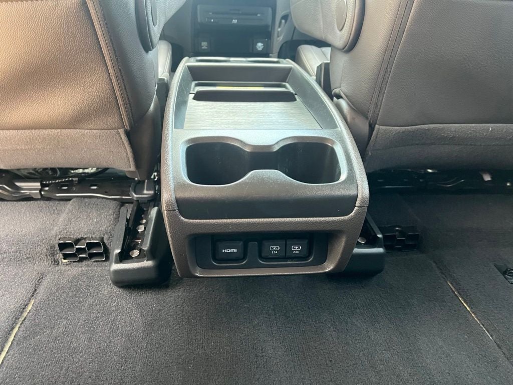 2019 Honda Odyssey Elite | Nav | Moonroof | BLIS | Rear Entertainment