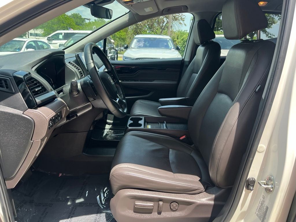 2019 Honda Odyssey Elite | Nav | Moonroof | BLIS | Rear Entertainment
