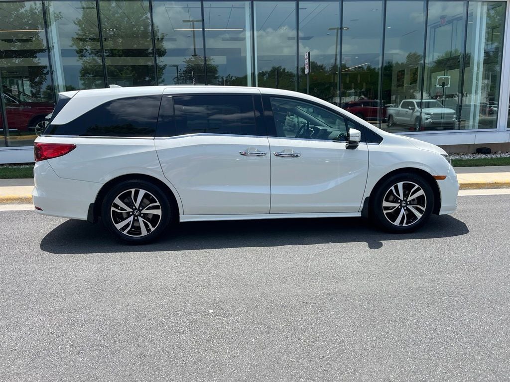 2019 Honda Odyssey Elite | Nav | Moonroof | BLIS | Rear Entertainment