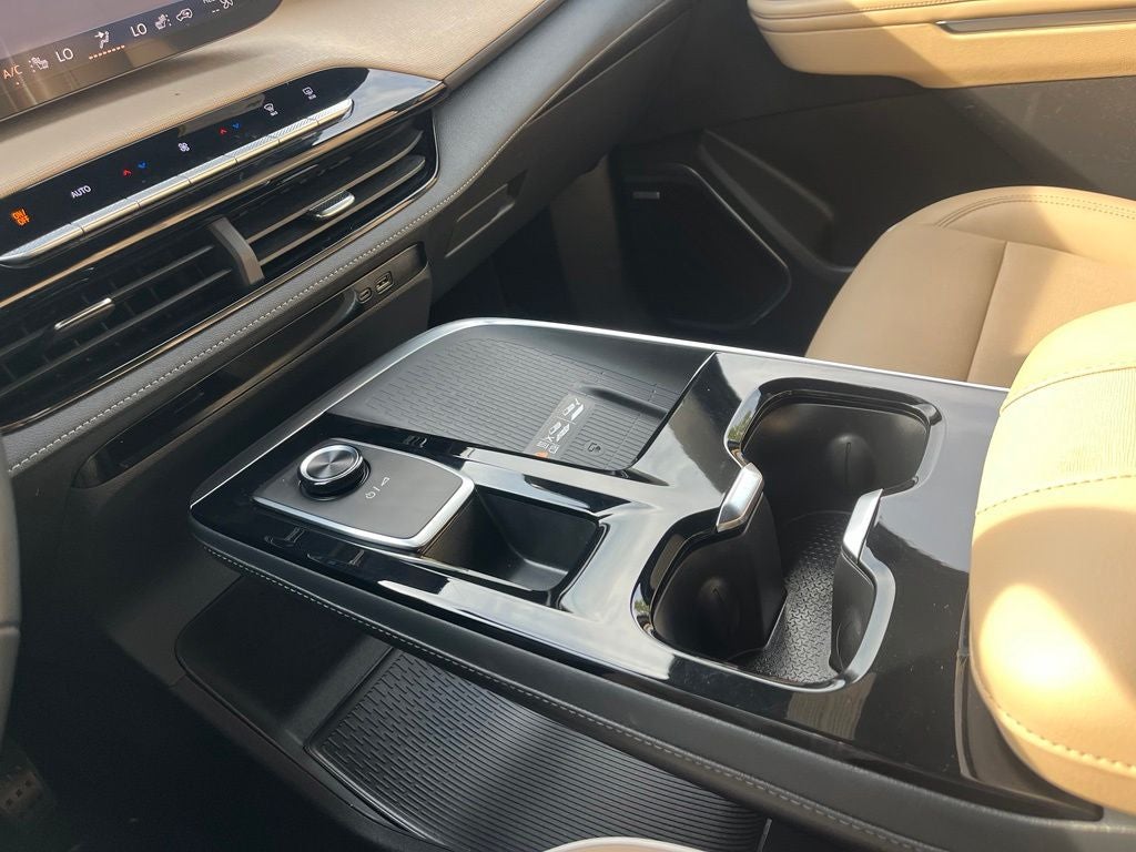 2025 Buick Enclave Preferred AWD | Pano Roof | 360 Cam | BLIS | HUD