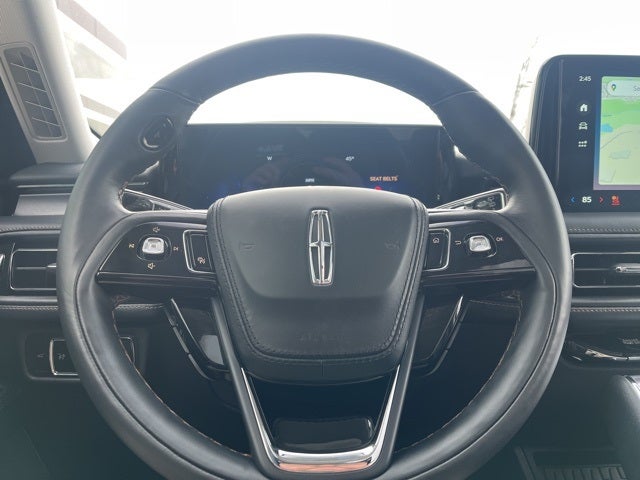 2025 Lincoln Aviator Premiere AWD | Pano Roof | 360 Camera | 21" Wheels