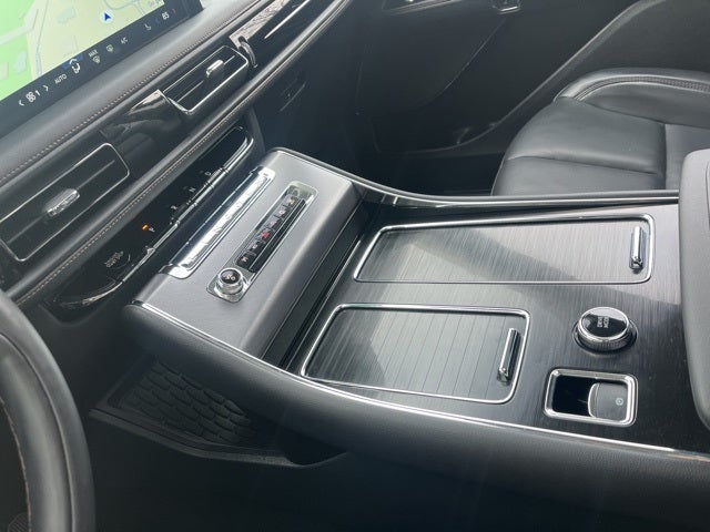 2025 Lincoln Aviator Premiere AWD | Pano Roof | 360 Camera | 21" Wheels