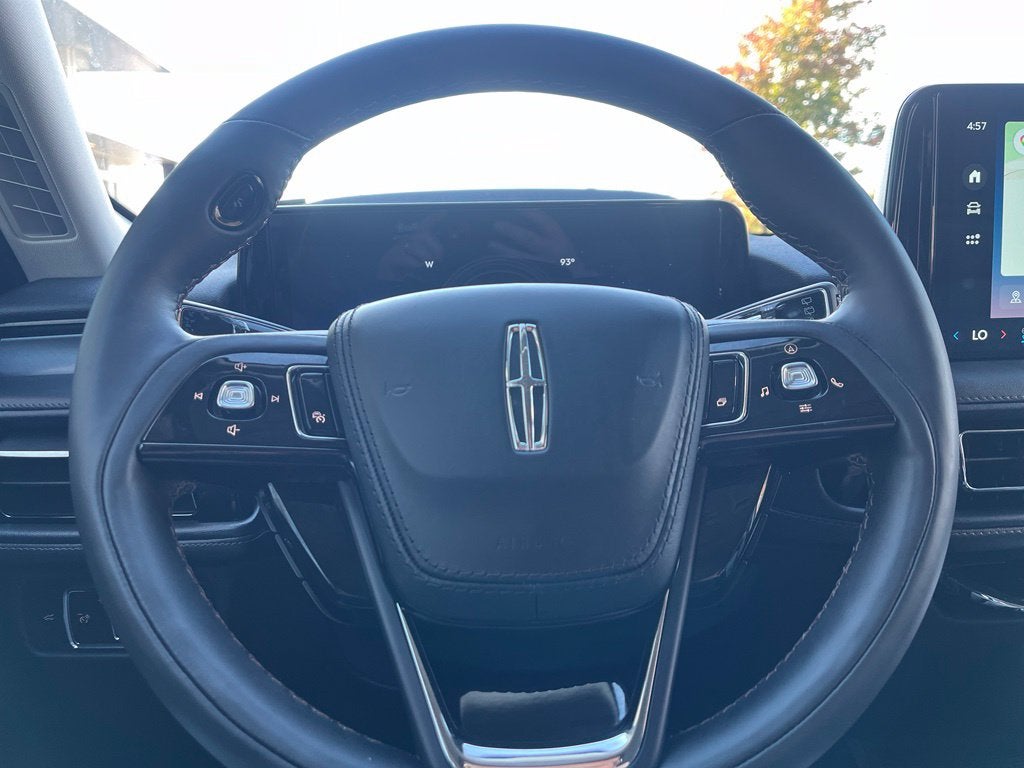 2026 Lincoln Aviator Premiere AWD | Pano Roof | HUD | 360 Cam | LKAS