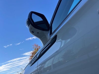 2026 Lincoln Aviator Premiere AWD | Pano Roof | HUD | 360 Cam | LKAS