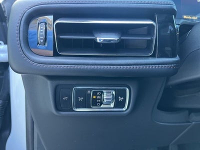 2024 Lincoln Aviator Premiere 4WD | Pano Roof | 360 Cam | Trailer Tow Pkg