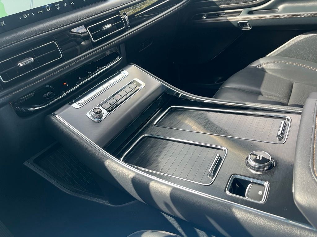 2026 Lincoln Aviator Premiere AWD | Pano Roof | 360 Cam | BLIS | HUD