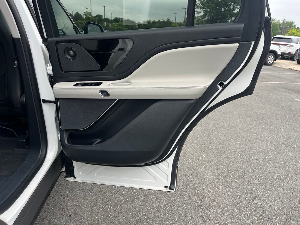 2026 Lincoln Aviator Premiere III AWD | Pano Roof | 360 Cam | BLIS | HUD