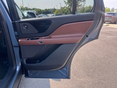 2025 Lincoln Aviator Reserve AWD | Pano Roof | 360 Cam | BLIS | Jet Pkg