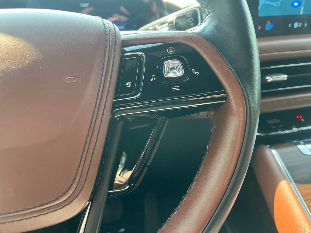 2025 Lincoln Aviator Reserve AWD | Pano Roof | 360 Cam | BLIS | Jet Pkg