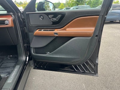 2024 Lincoln Aviator Reserve AWD | Pano Roof | 360 Cam | Jet Pkg