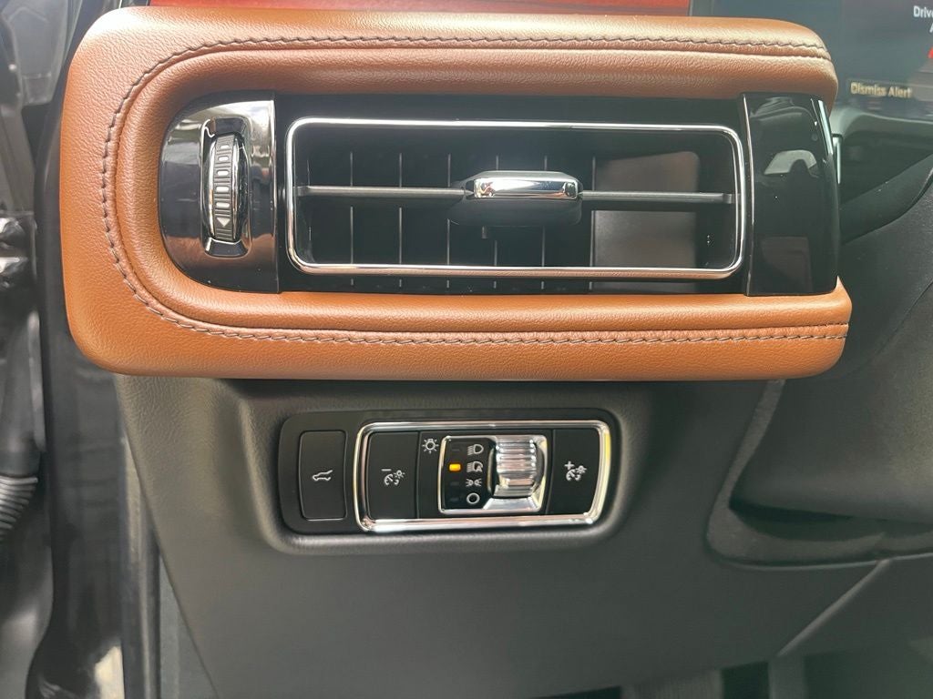 2024 Lincoln Aviator Reserve AWD | Pano Roof | 360 Cam | Jet Pkg