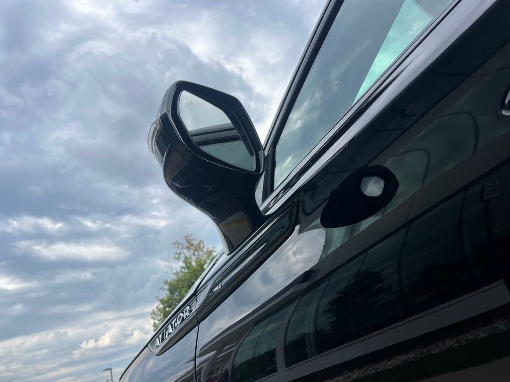 2024 Lincoln Aviator Reserve AWD | Pano Roof | 360 Cam | Jet Pkg