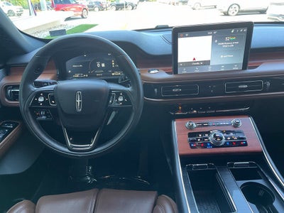 2024 Lincoln Aviator Reserve AWD | Luxury Pkg | Illumination Pkg | Pano Roof