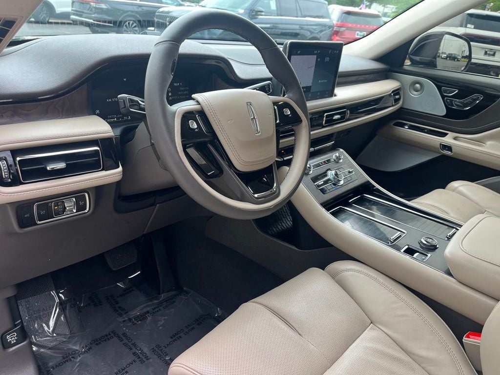 2024 Lincoln Aviator Reserve AWD | Pano Roof | 360 Cam | BLIS | Lux Pkg