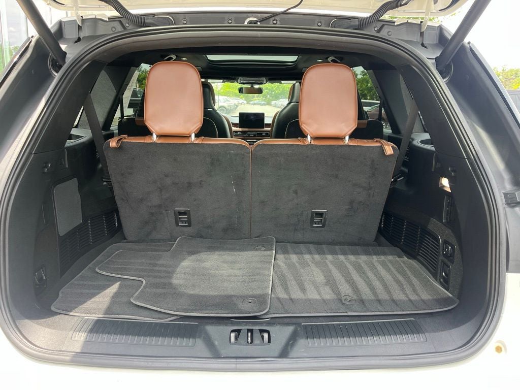 2023 Lincoln Aviator Reserve AWD | Pano Roof | 360 Cam | BLIS | Luxury Pkg