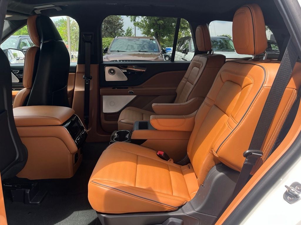 2026 Lincoln Aviator Black Label AWD | Pano Roof | 360 Cam | BLIS | HUD