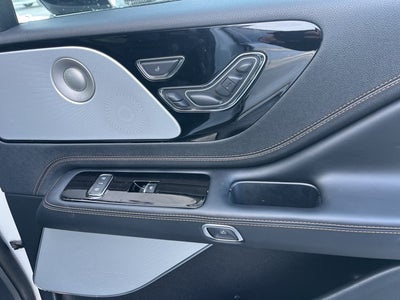 2025 Lincoln Aviator Black Label AWD | Pano Roof | 360 Camera | Jet Appear Pkg