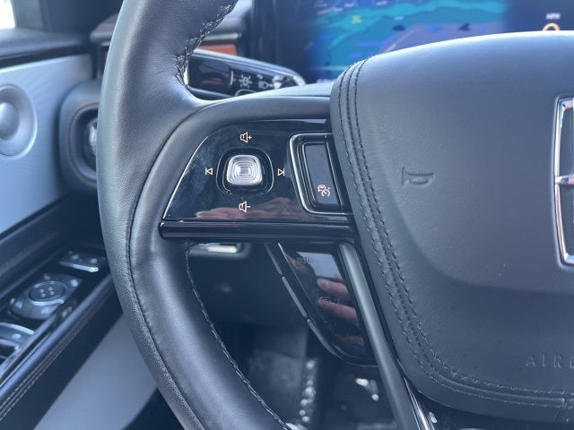 2025 Lincoln Aviator Black Label AWD | Pano Roof | 360 Camera | Jet Appear Pkg