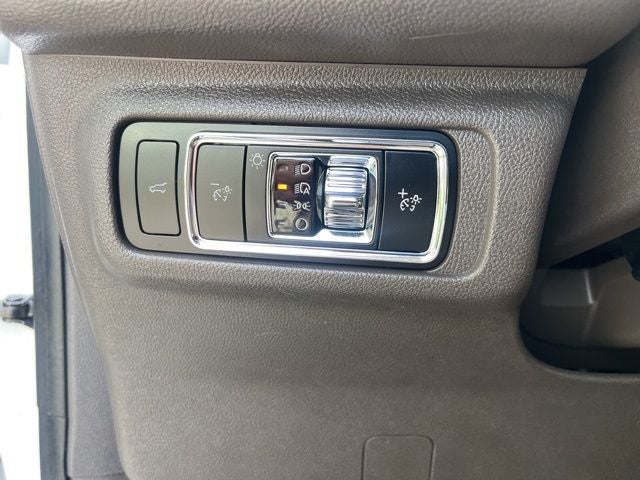 2024 Lincoln Corsair Premiere | Adaptive Cruise | Heated Front Seats | BLIS