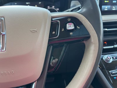 2021 Lincoln Corsair Standard AWD | Pano Roof | BLIS | Premium Pkg