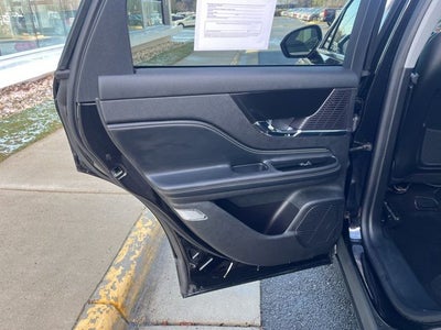 2022 Lincoln Corsair Standard | Elements Pack | Convenience Pack | Pano Moonroof