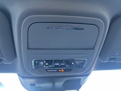 2022 Lincoln Corsair Standard | Elements Pack | Convenience Pack | Pano Moonroof