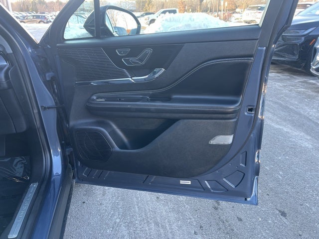 2022 Lincoln Corsair Standard AWD | Nav | Pano Roof | Premium Pkg