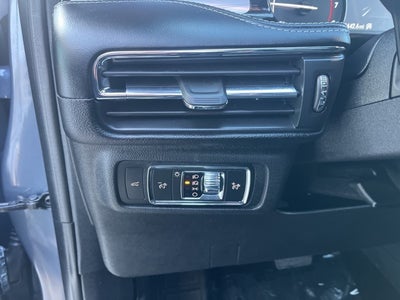 2022 Lincoln Corsair Standard AWD | Nav | Pano Roof | Premium Pkg