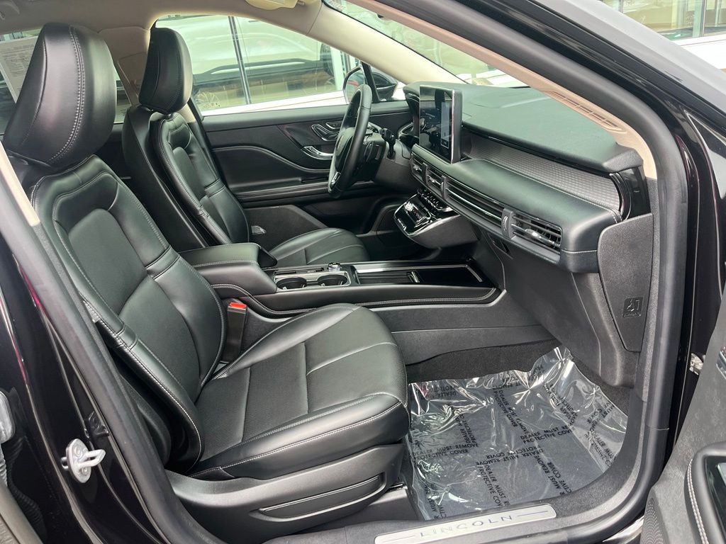 2023 Lincoln Corsair Standard 4WD | Moonroof | 360 Cam | BLIS | Remote Start