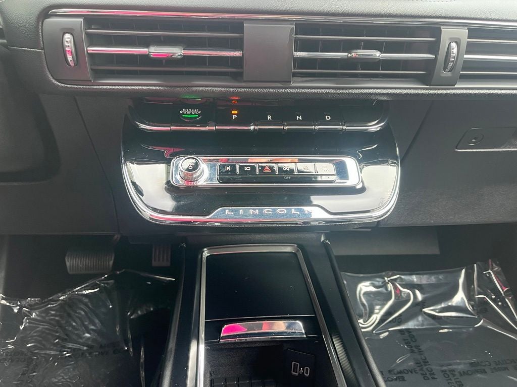 2023 Lincoln Corsair Standard 4WD | Moonroof | 360 Cam | BLIS | Remote Start