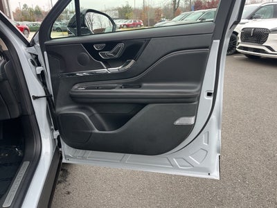 2025 Lincoln Corsair Reserve AWD | 360 Camera | Pano Roof | BLIS | Towing Pkg