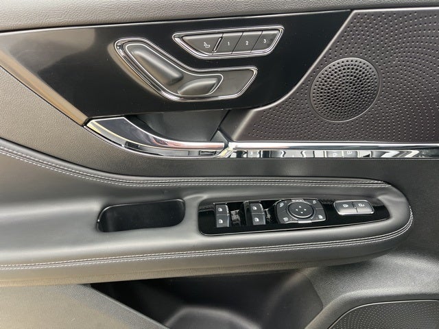 2025 Lincoln Corsair Reserve AWD | 360 Camera | Pano Roof | BLIS | Towing Pkg