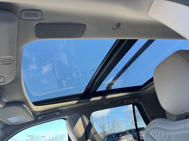 2023 Lincoln Navigator Reserve | Monochromatic Pack | Pano Moonroof | 360 Cam |