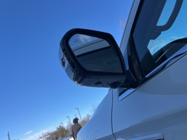 2023 Lincoln Navigator Reserve | Monochromatic Pack | Pano Moonroof | 360 Cam |