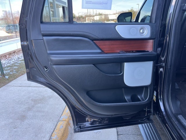 2021 Lincoln Navigator Reserve 4WD | Pano Roof | 360 Cam | BLIS | Lux Pkg