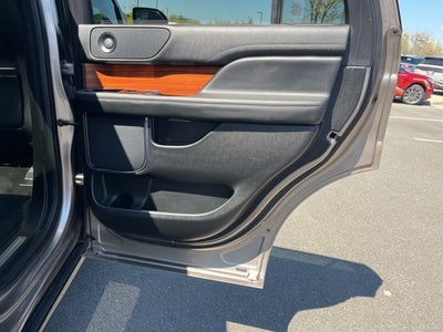 2019 Lincoln Navigator Reserve 4WD | Pano Roof | 360 Camera | HD Tow Pkg