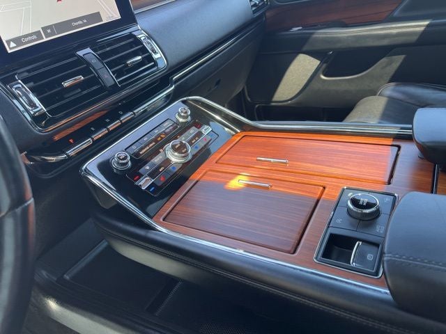 2019 Lincoln Navigator Reserve 4WD | Pano Roof | 360 Camera | HD Tow Pkg