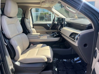2022 Lincoln Navigator Standard 4WD | Pano Roof | 360 Camera | BLIS