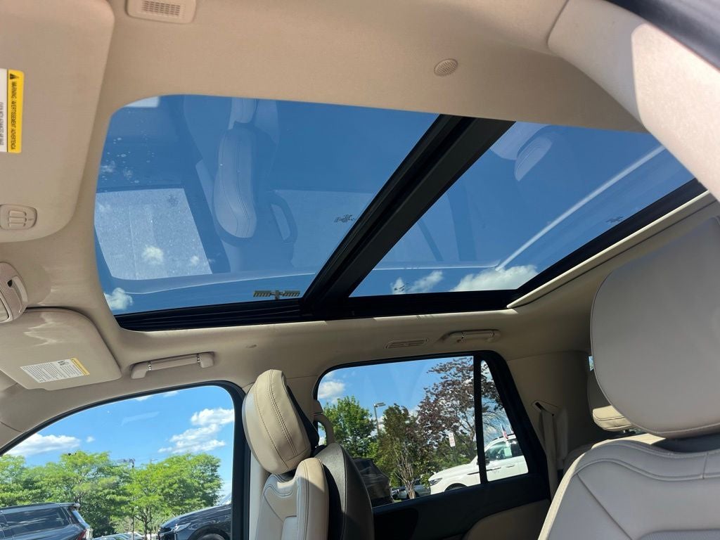 2022 Lincoln Navigator Standard 4WD | Pano Roof | 360 Camera | BLIS